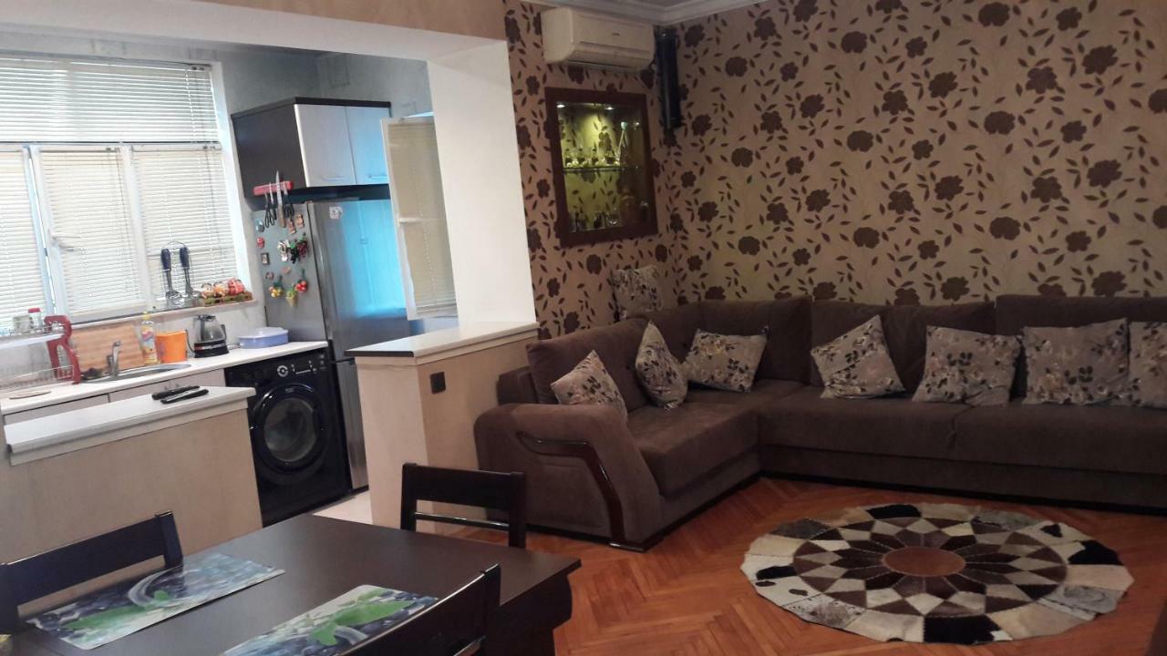 Comfortable, Close Center Baku Extérieur photo